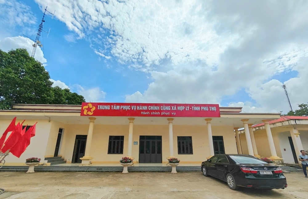 Trung tâm Phục vụ hành chính công xã Hợp Lý được đầu tư trang thiết bị đồng bộ, hiện đại.