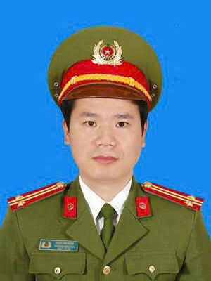 Ông: Khổng Văn Trương